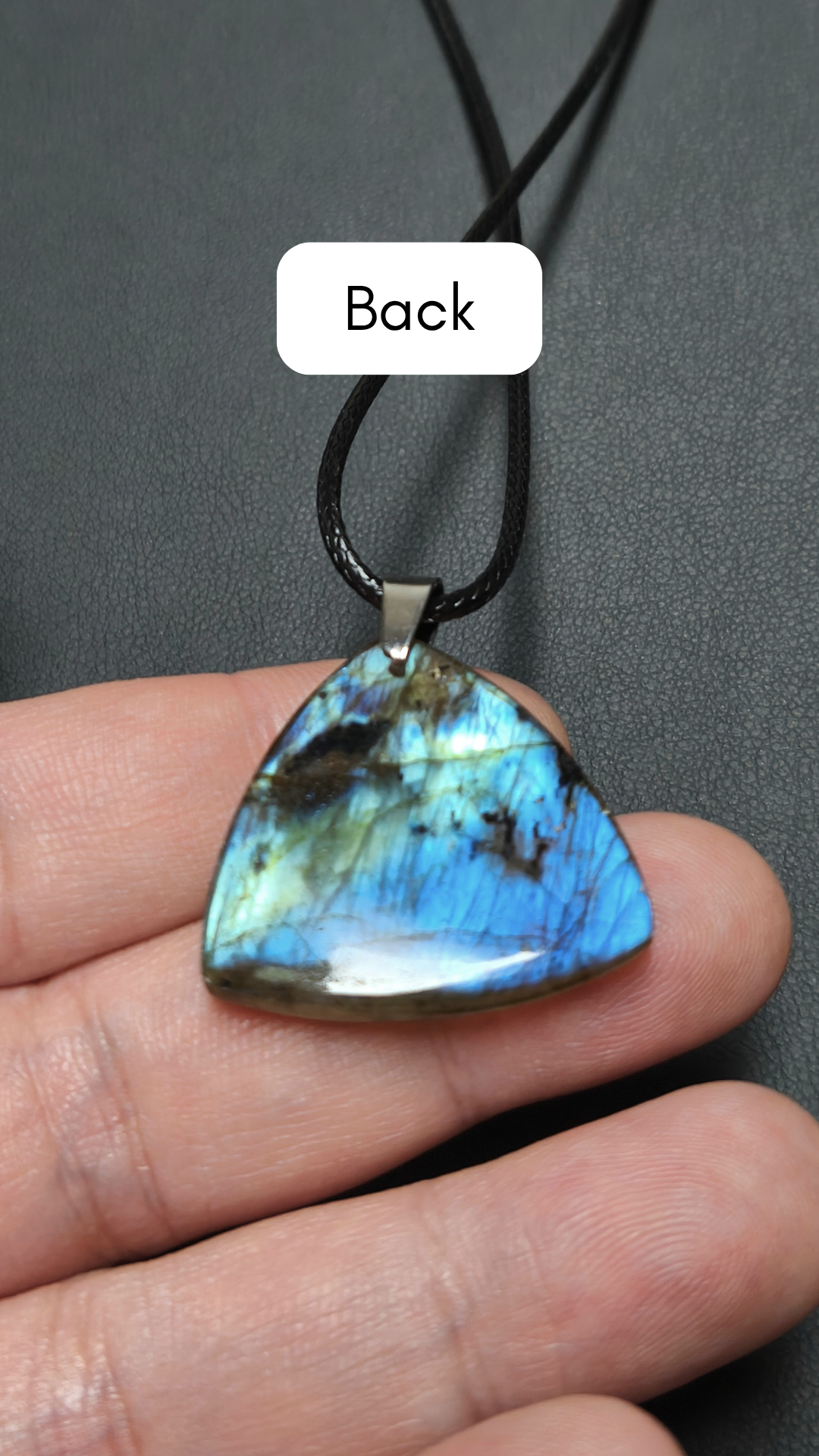 Blue triangle labradorite pendant necklace (04-26)