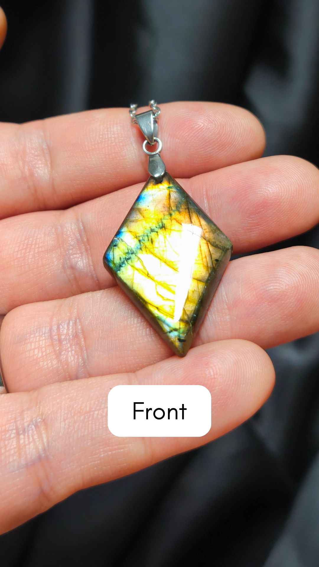 Golden diamond labradorite pendant necklace (04-19)