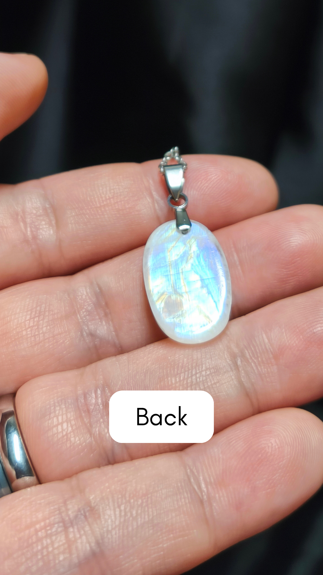 Rainbow moonstone oval pendant necklace (04-06)