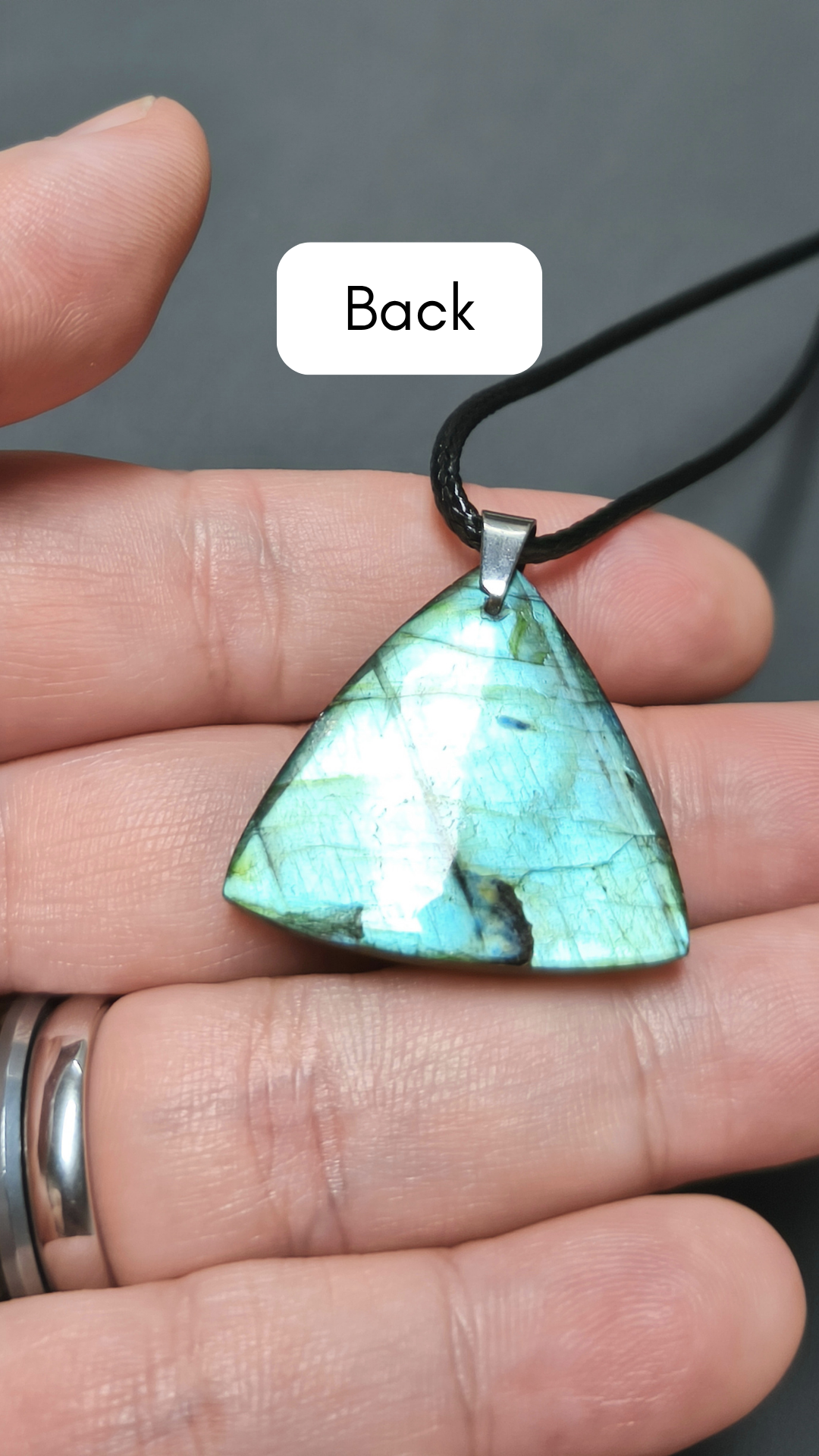 Blue triangle labradorite pendant necklace (04-33)