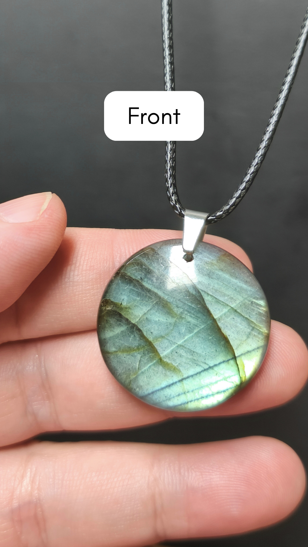 Blue/green round labradorite pendant necklace (04-42)