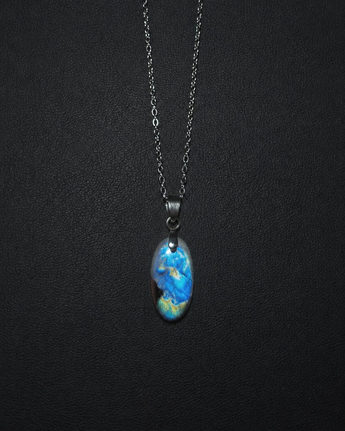 Rainbow moonstone w/ black tourmaline oval pendant necklace (04-08)